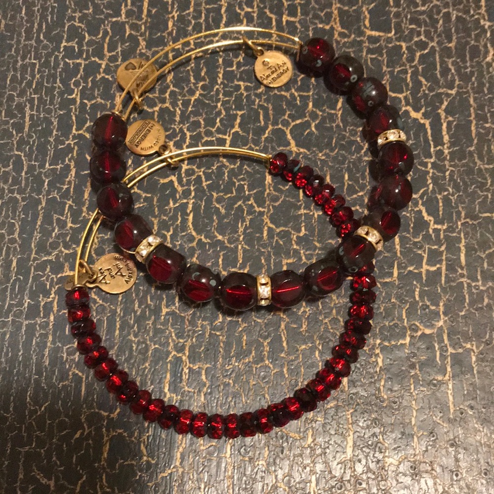 Amex & Ani Red Beaded Bracelet Set ❤️